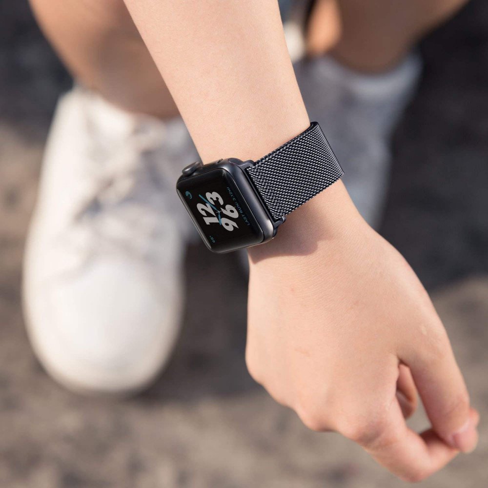 Smart Watch Y20gts: Wireless, Flip Phone & Wristband Features